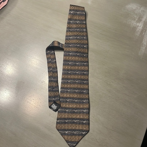 Haggar Other - HAGGAR silk tie